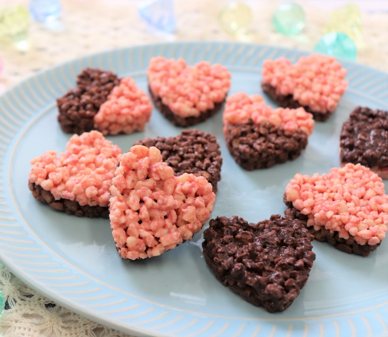 チョコクランチ〈チョコ＆いちご〉