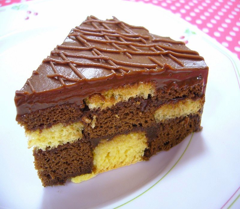 チェックン・チョコレートケーキ