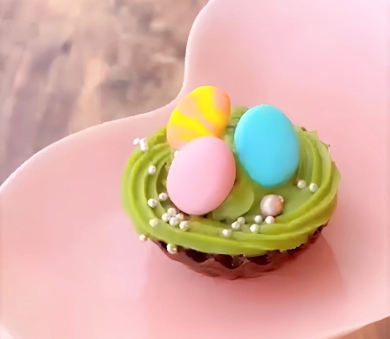 材料２つで作るミニイースターエッグ